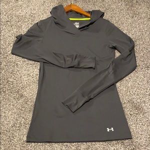 Dark grey Under Armour top